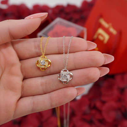 LoveBox™ – Necklace Gift Set